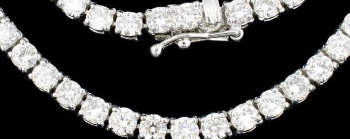 Diamond Necklace Wows at Auction – SOLD at $9,700!