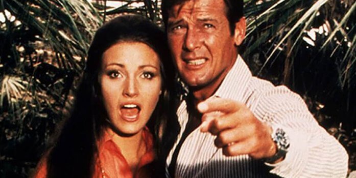 Roger Moore & Jane Seymour in “Live and Let Die”. Bond’s wrist watch: Rolex Submariner, reference 5513