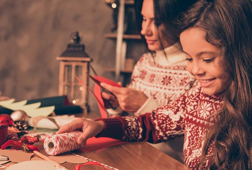 7 Ideas to Celebrate the Holidays Without Breaking the Bank