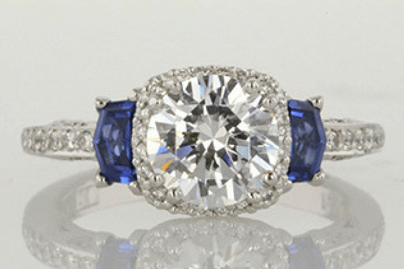 Diamond & Sapphire ring