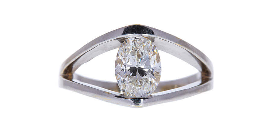  GIA 1.54 CT oval cut solitaire ring, sold at auction for $6,342.