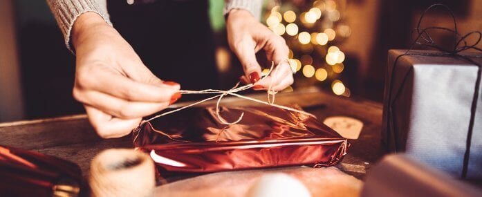 10 Gift-Giving Tips to Save Money (and Your Sanity!)