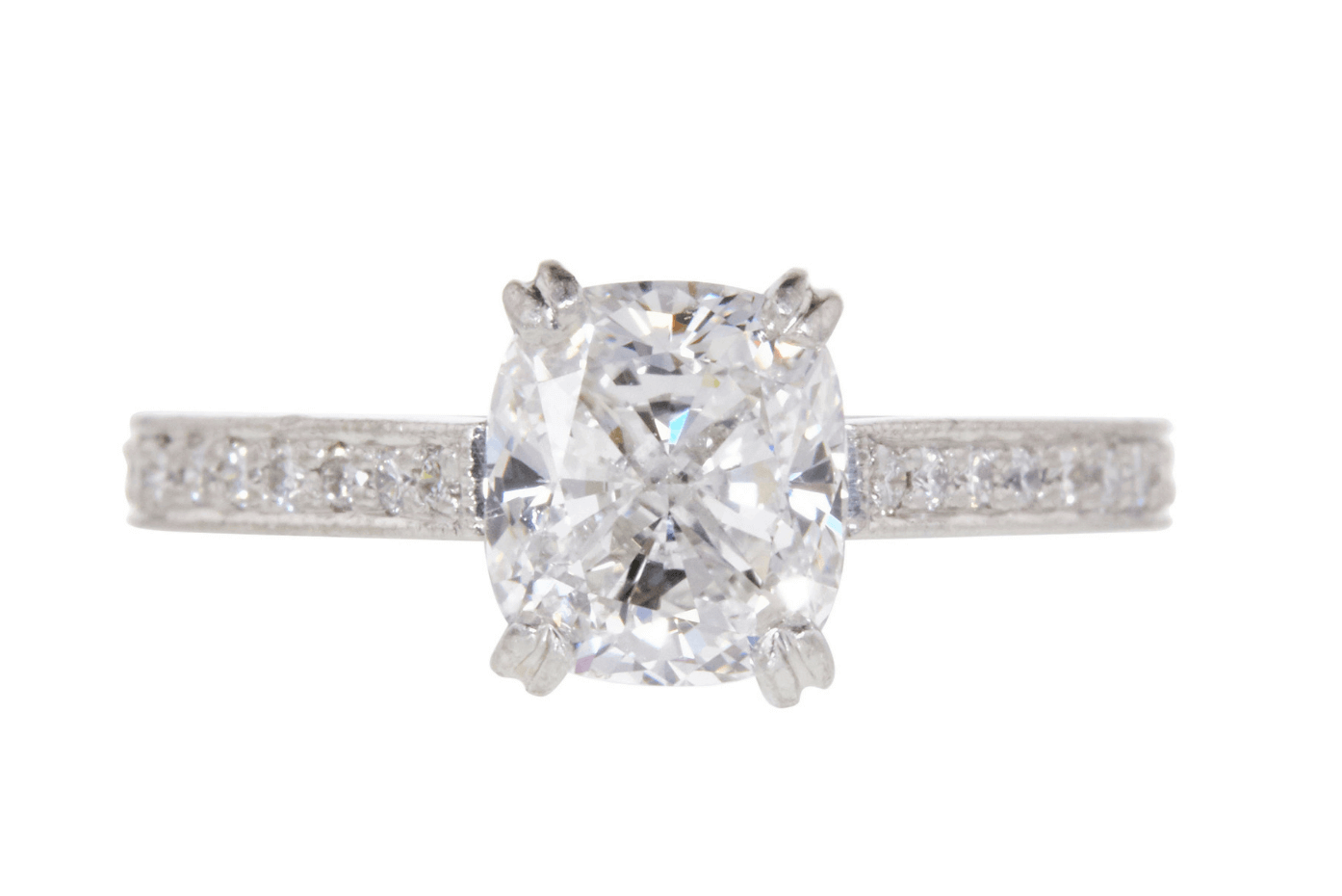 Cushion cut ring