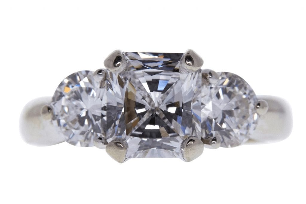 3 stone radiant cut diamond